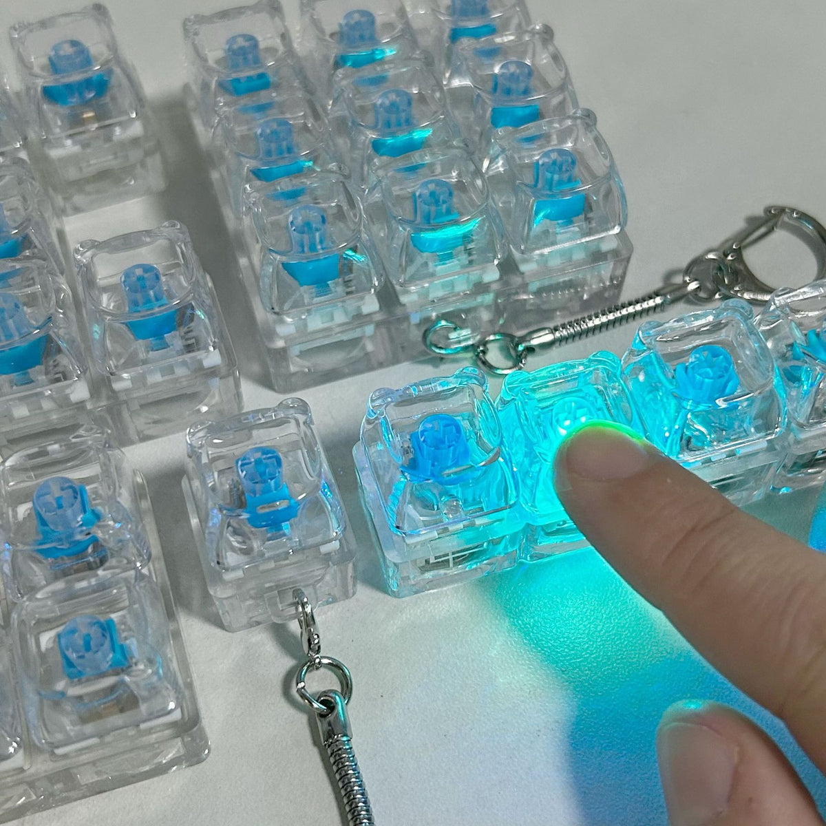 Mechanical Click-Fidget keychain